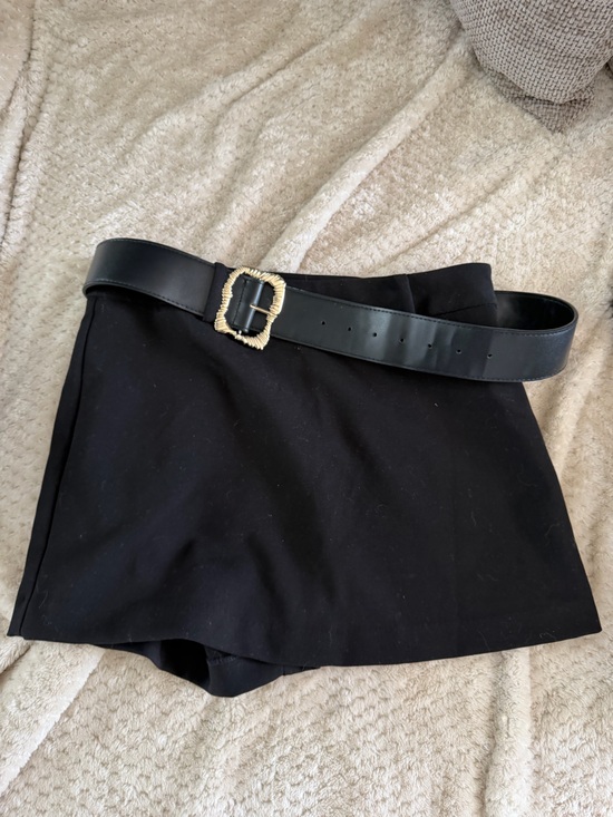 Zara Dresses & Skirts - Zara Black Mini Skort with Gold Buckle Belt